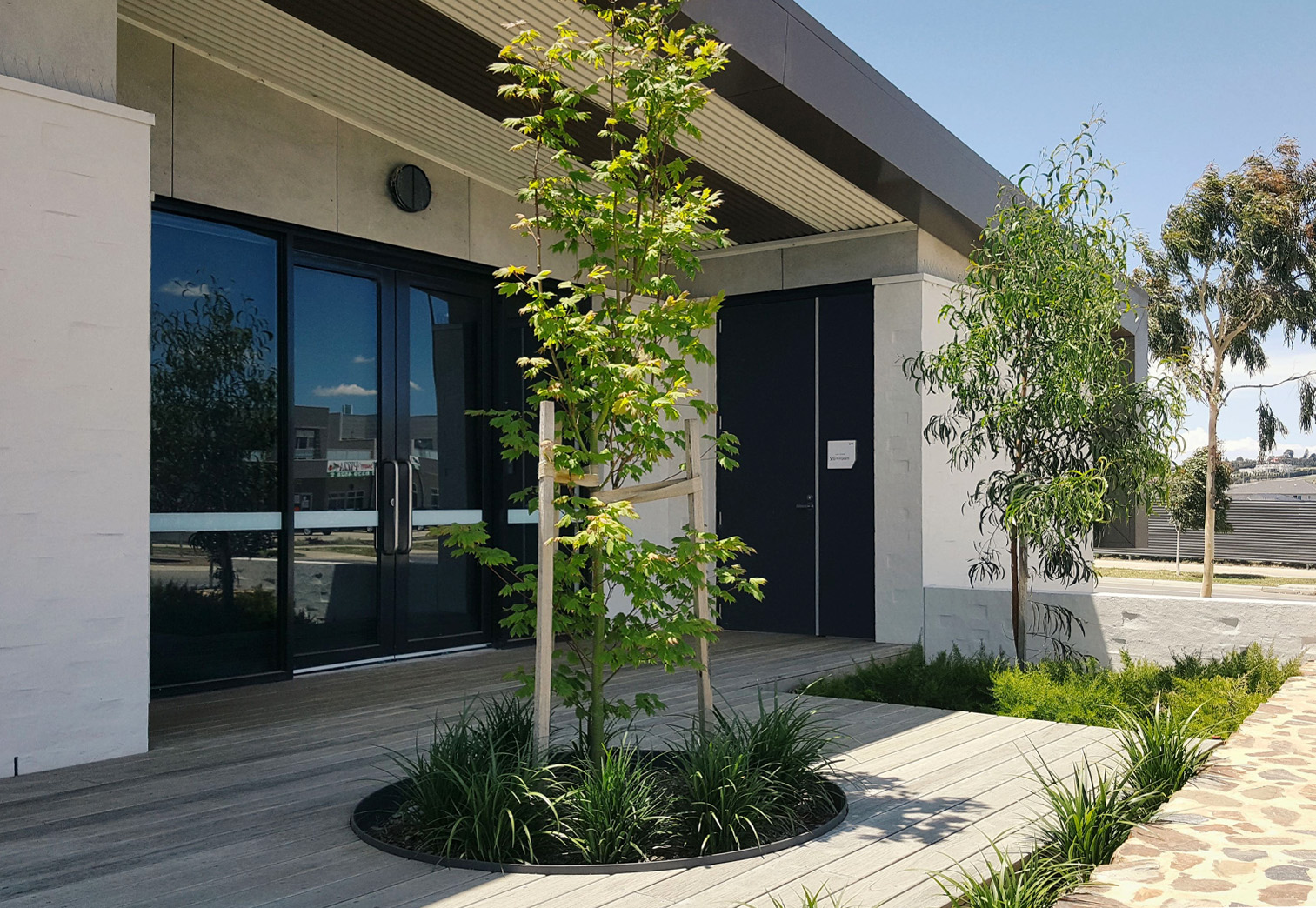 BotanicalTraditions_Landscape design_Commercial